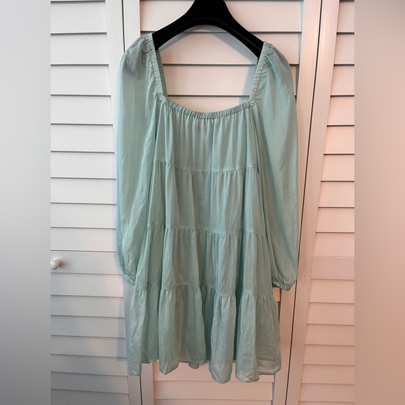 Alice + Olivia | Rowen Tiered Tunic Minidress - Picture 6 of 6